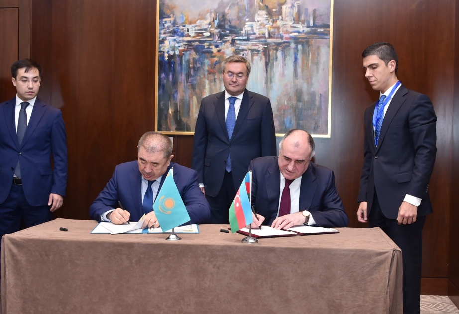 Se hicieron modificaciones al acuerdo sobre viajes mutuos sin visa entre Azerbaiyán y Kazajstán