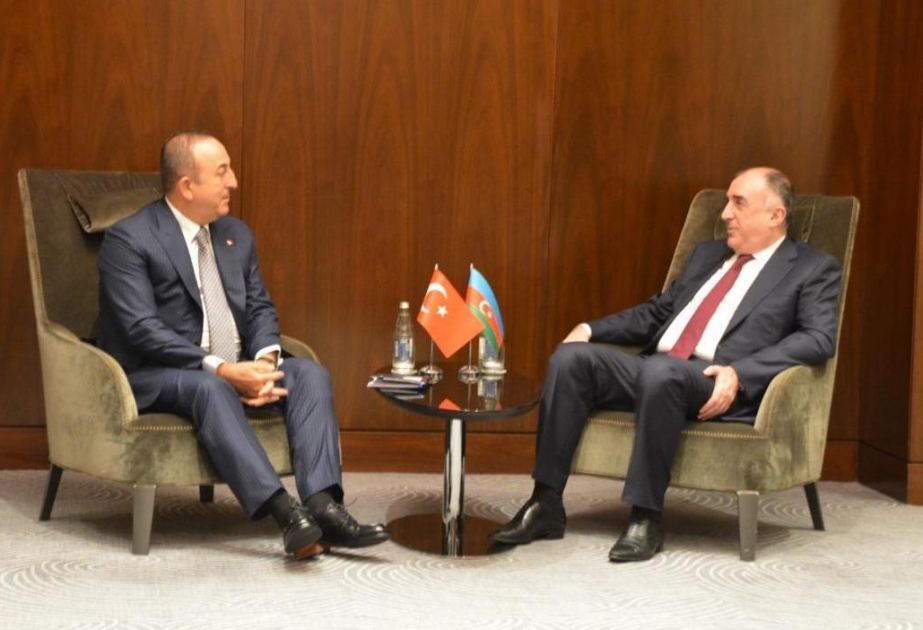 Azərbaycan və Türkiyə Xarici İşlər nazirlərinin görüşü olub
