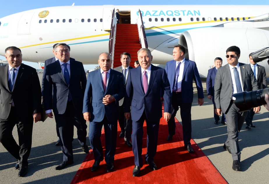 Qazaxıstanın birinci Prezidenti, Türk Şurasının fəxri sədri Nursultan Nazarbayev Azərbaycana gəlib
