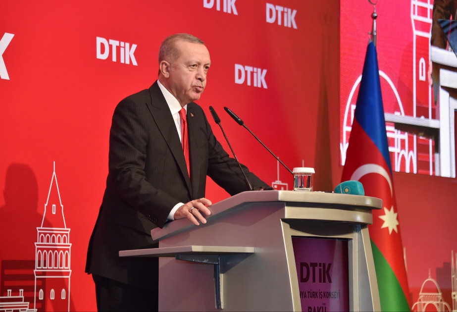 Prezident: Azərbaycanla Türkiyə nə qədər güclü olarsa, xaricdəki soydaşlarımız da bir o qədər güclü olacaq