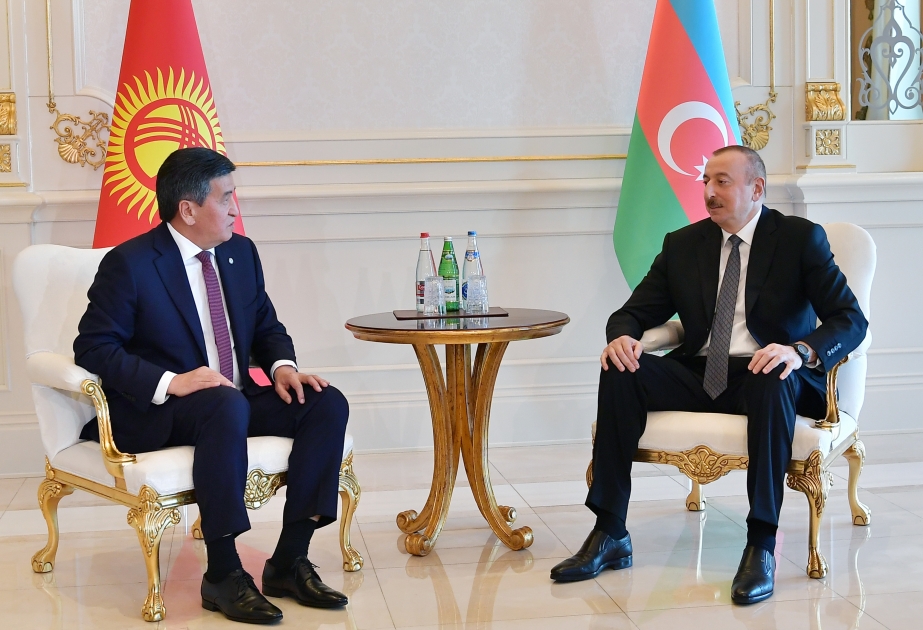 Azərbaycan Prezidenti İlham Əliyevin Qırğızıstan Prezidenti Sooronbay Jeenbekov ilə görüşü olub YENİLƏNİB VİDEO