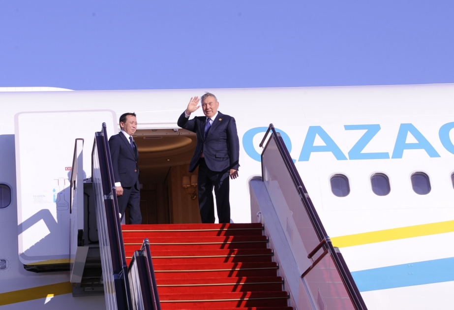 Primer presidente de Kazajstán, presidente honorario del Consejo turco termina su visita a Azerbaiyán