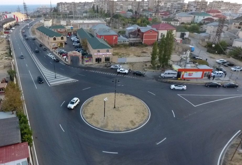 Реконструирована улица Самедбея Мехмандарова в Баку