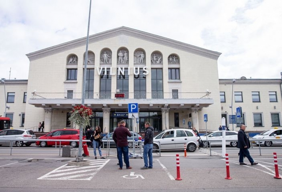 En Vilnius, 400 personas fueron evacuadas del aeropuerto