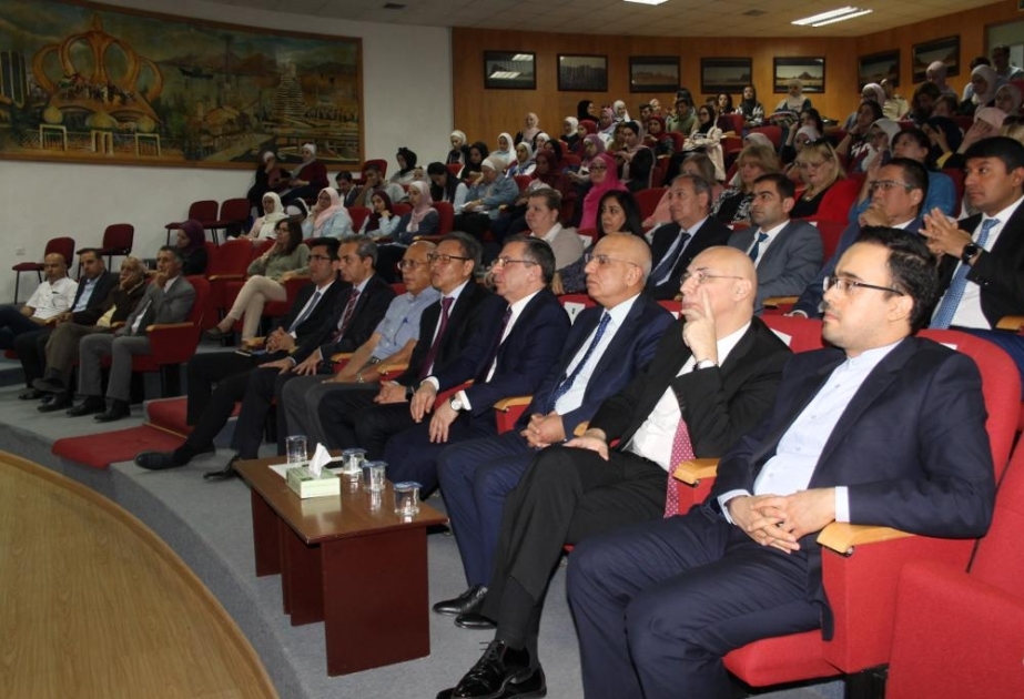 İordaniya Universitetində konfrans: Şərq ədəbiyyatı tarixində Nəsiminin yeri