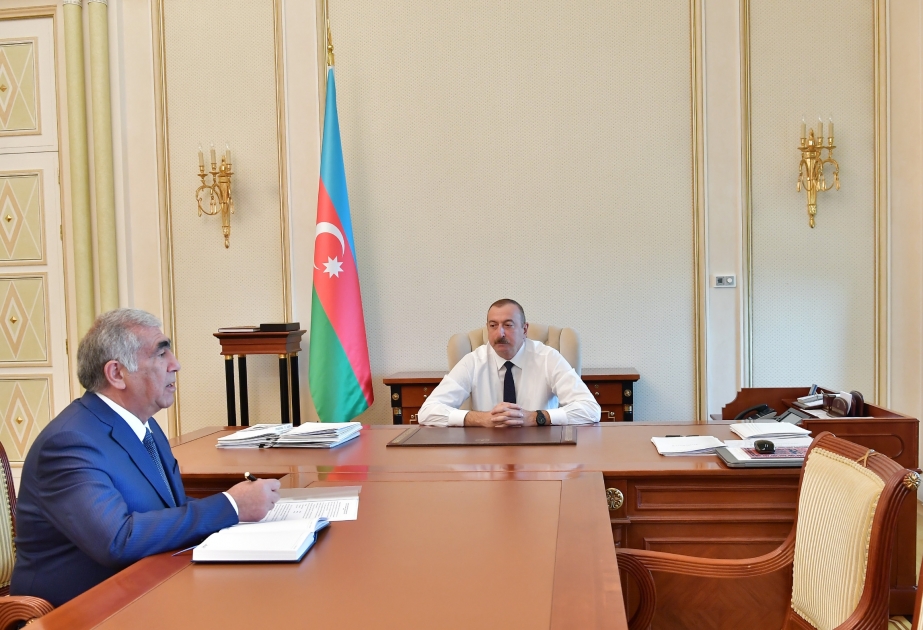 Prezident İlham Əliyev Azərbaycan Avtomobil Yolları Dövlət Agentliyinin idarə heyətinin sədrini qəbul edib YENİLƏNİB VİDEO