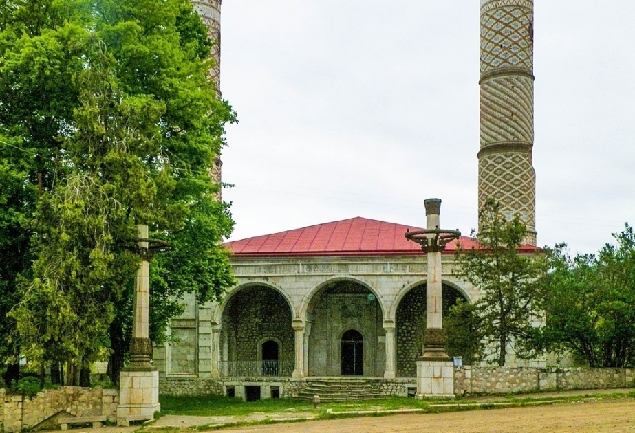 اتحاد الملحنين الأذربيجاني يصدر بيانا حول مسجد يوخاري جوهر آغا