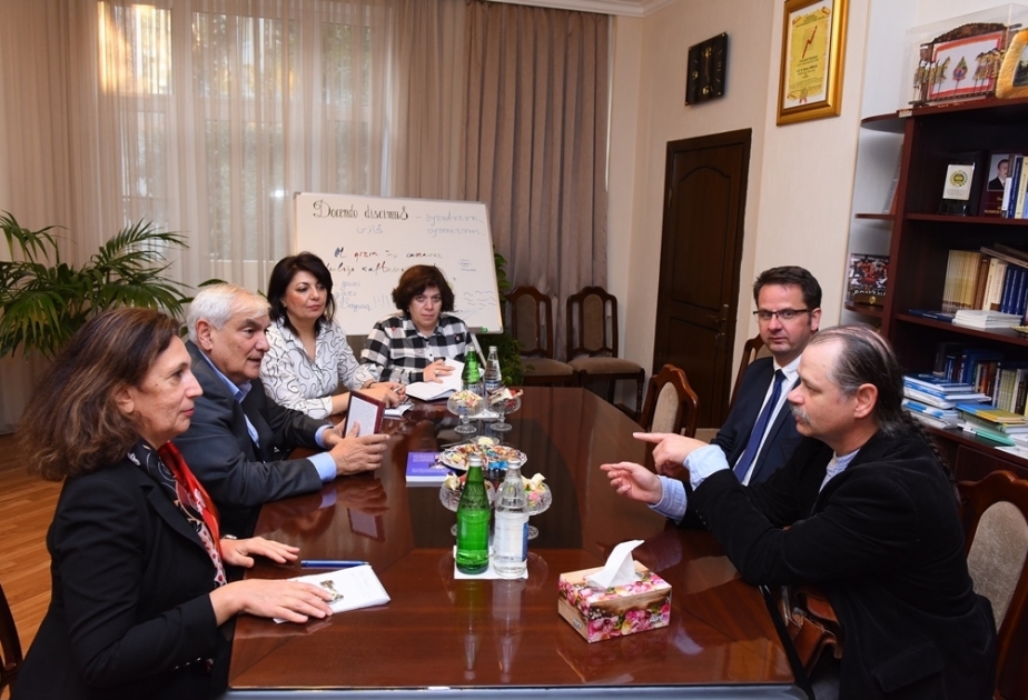 L’Université des Langues d’Azerbaïdjan et l’Université d'Eötvös Lorand discutent de leur coopération