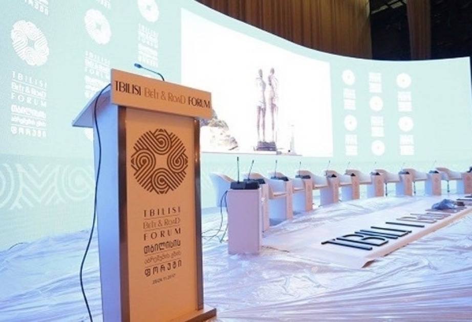 Azerbaiyán contribuyó al desarrollo de las Redes Transeuropeas de Transporte