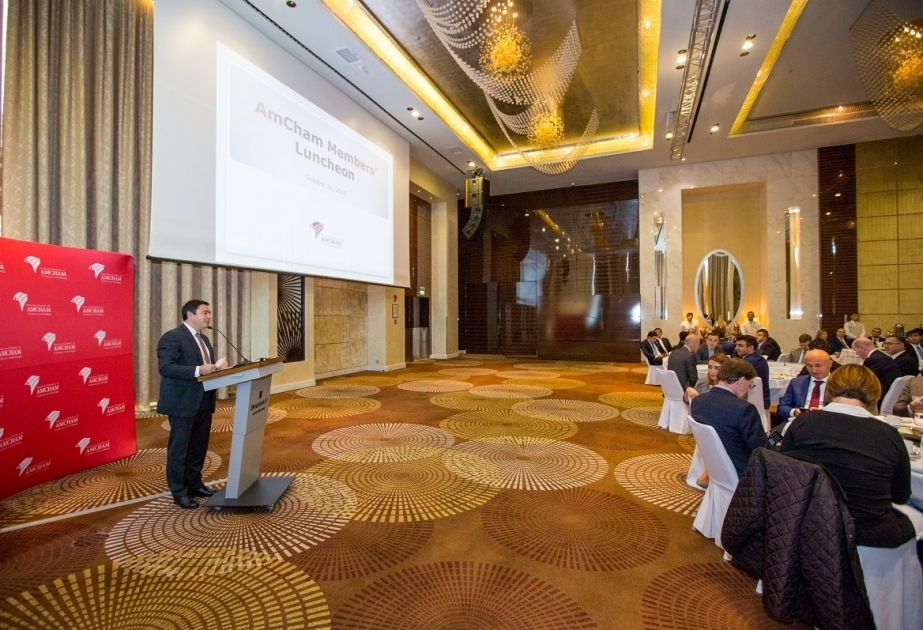 Director Ejecutivo de SOFAZ se reúne con miembros de AmCham Azerbaiyán