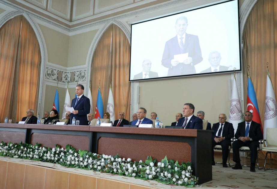 Проходит общее собрание Национальной Академии наук Азербайджана  ОБНОВЛЕНО 2