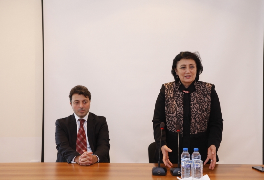 YAP Nəsimi rayon təşkilatında keçirilən tədbirdə erməni yalanının ifşa olunmasında gənclərin rolundan bəhs edilib