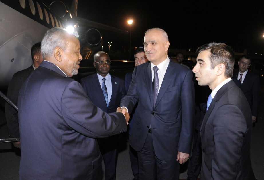 Le président djiboutien Ismaïl Omar Guelleh arrive en Azerbaïdjan
