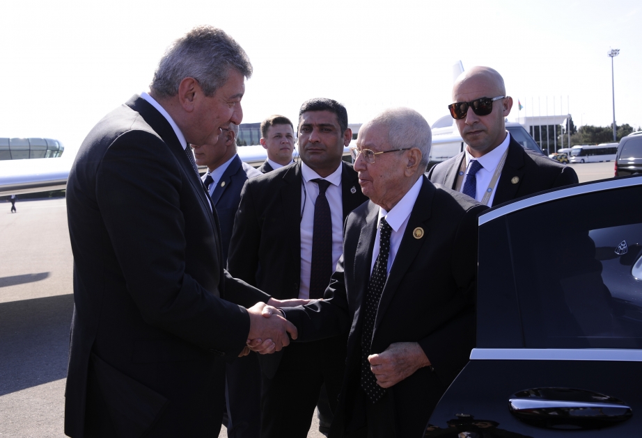 Le président algérien a terminé sa visite en Azerbaïdjan