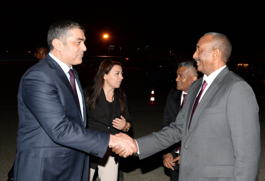 Завершился визит председателя Суверенного переходного совета Судана Абделя Фаттаха Абдельрахмана Аль-Бурхана в Азербайджан
