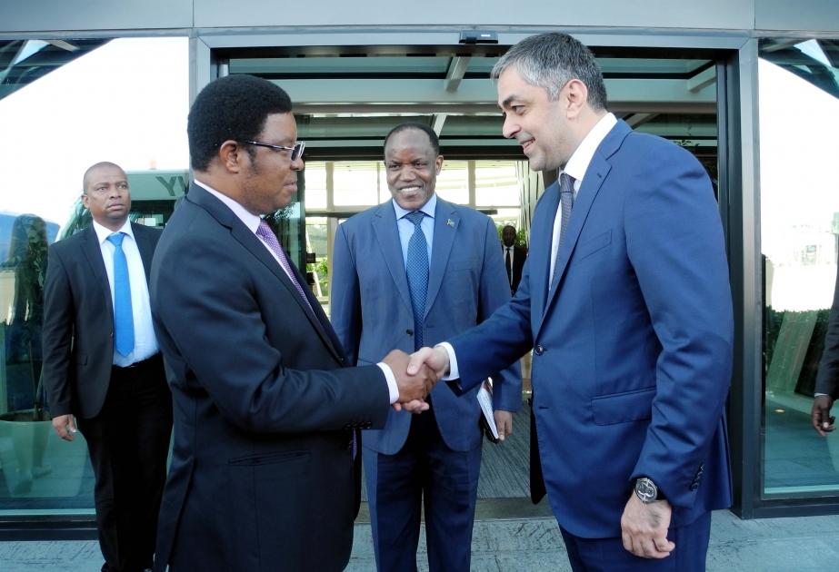 Завершился визит премьер-министра Танзании Кассима Мажаливы в Азербайджан