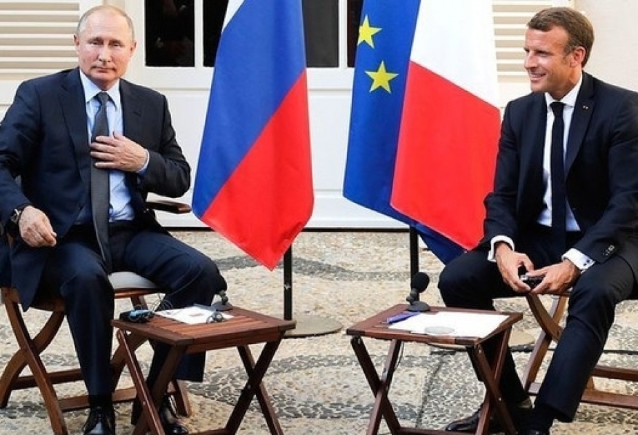 Putin informs Macron of results of Russia-Africa Summit held in Sochi