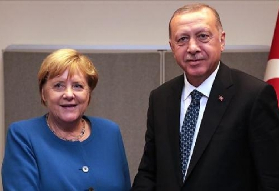 Erdogan y Merkel hablan sobre la situación en el noreste de Siria