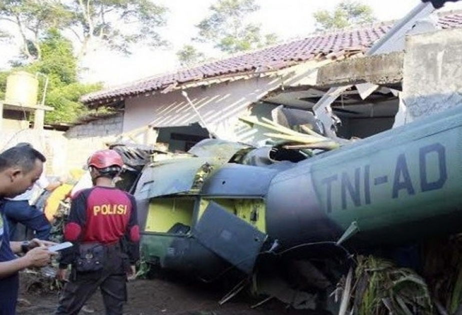 Helicopter crash kills 6 in Colombia