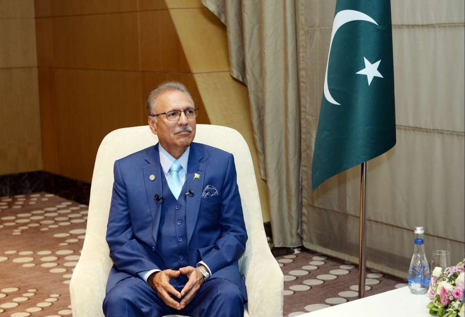 Presidente Arif Alvi habla en una entrevista concedida a AZERTAC sobre las perspectivas de cooperación