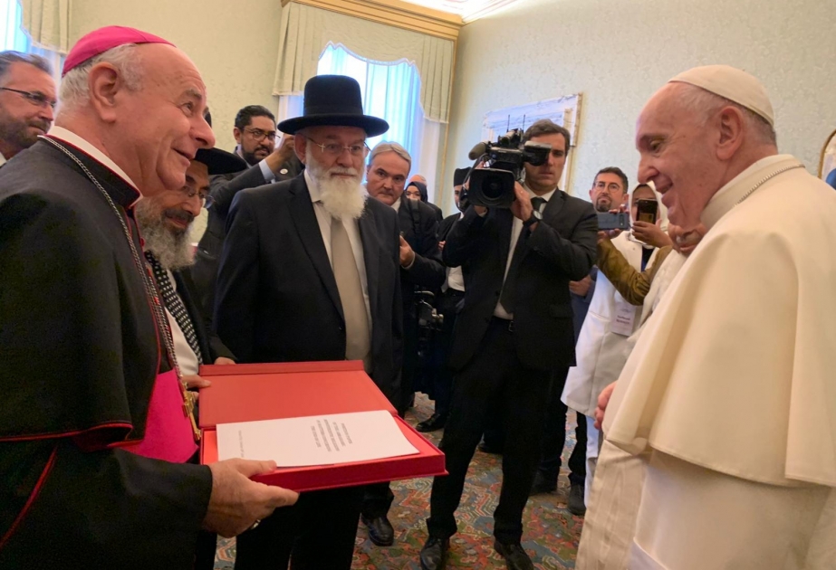 In historic first, leaders of monotheistic religions sign document against mercy killings