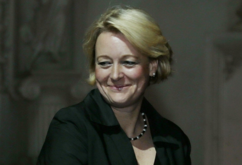 Deutsche Dirigentin Cornelia von Kerssenbrock besucht wieder Baku