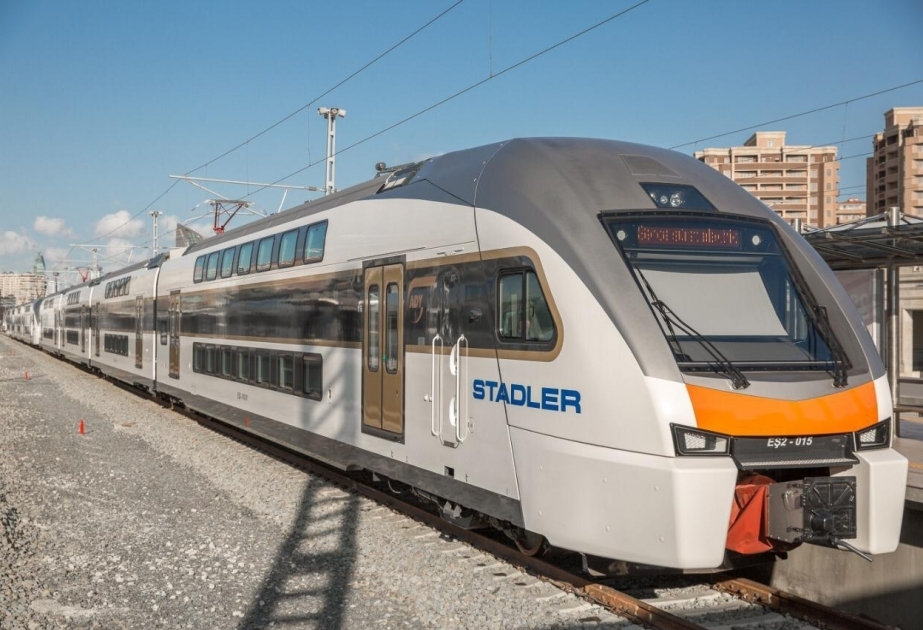 Внесены изменения в график движения скоростных пассажирских поездов Баку-Гянджа-Баку