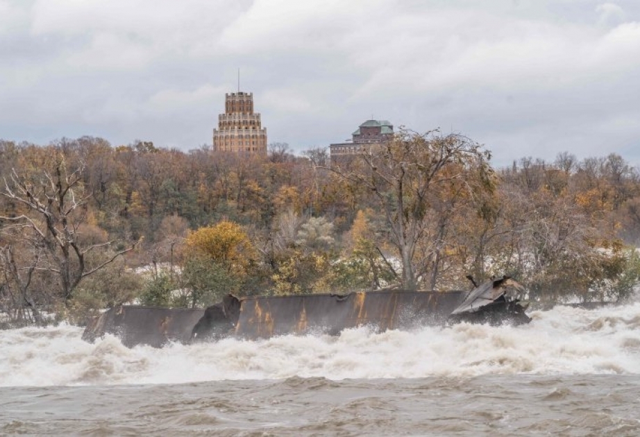 Niagarafällen: Boot sei rund 50 Meter in Richtung des Wasserfall-Rands gerückt