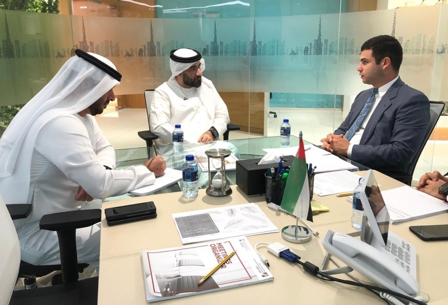 بحث مجالات جديدة للتعاون بين وكالة تنمية الأعمال الصغيرة والمتوسطة ومؤسسة دبي للمشاريع الصغيرة والمتوسطة