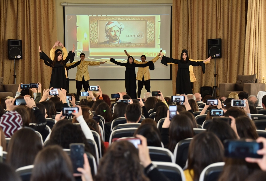Nəsimi yaradıcılığı Azərbaycan ədəbi dilinin daha da inkişaf etdirilməsində mühüm rol oynayıb