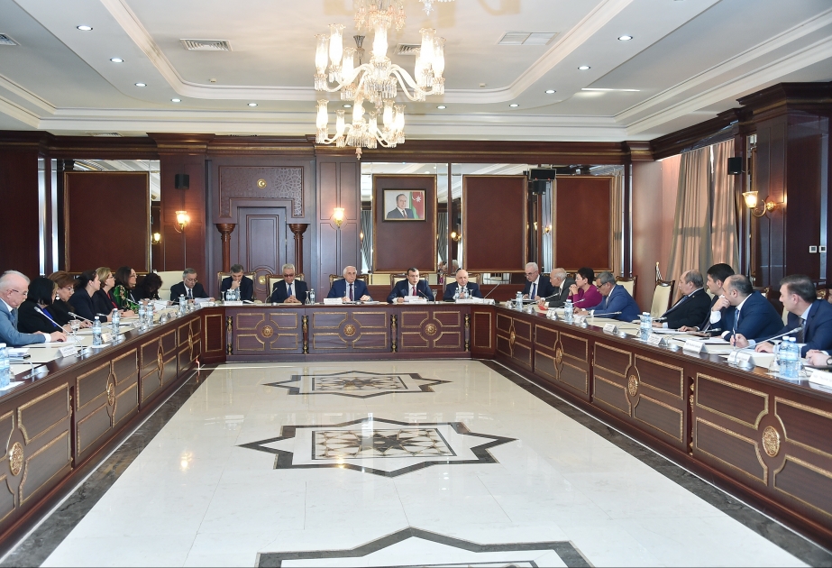 Milli Məclisin Əmək və sosial siyasət komitəsinin iclası keçirilib