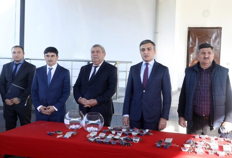 Инвалидам Карабахской войны вручены ключи от квартир