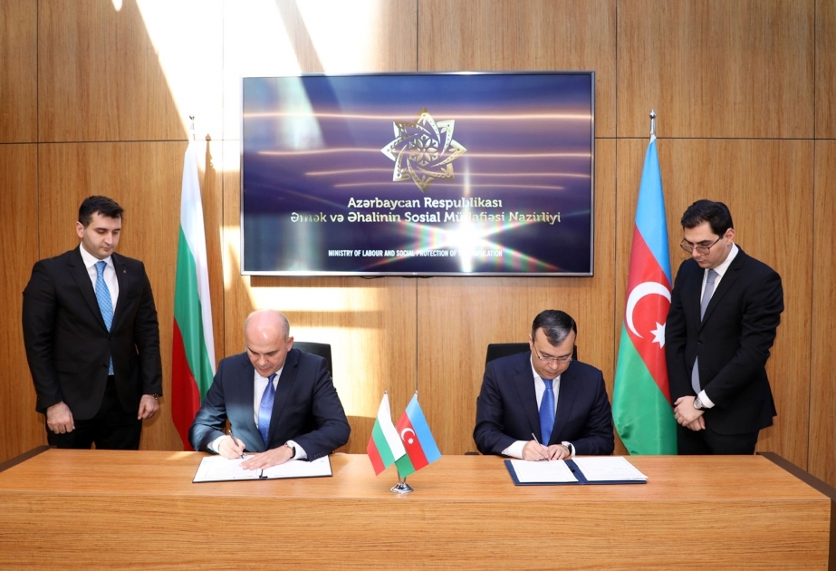Azerbaiyán y Bulgaria firman un acuerdo de seguro de pensiones
