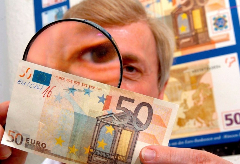 Испанская полиция предотвратила распространение поддельных банкнот на сумму 250 тысяч евро