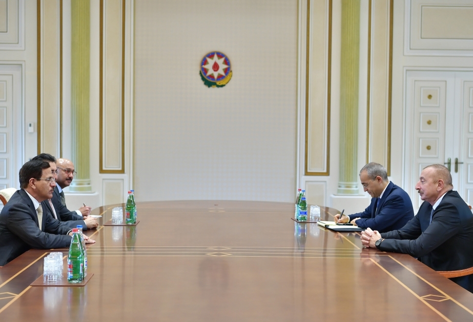 President Ilham Aliyev received delegation led by UAE minister of economy VIDEO