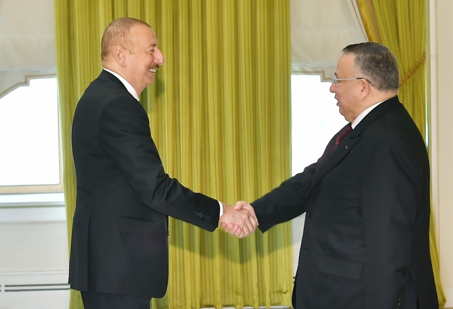 Entretien du président azerbaïdjanais avec une délégation menée par le vice-président de la Chambre des représentants égyptienne VIDEO