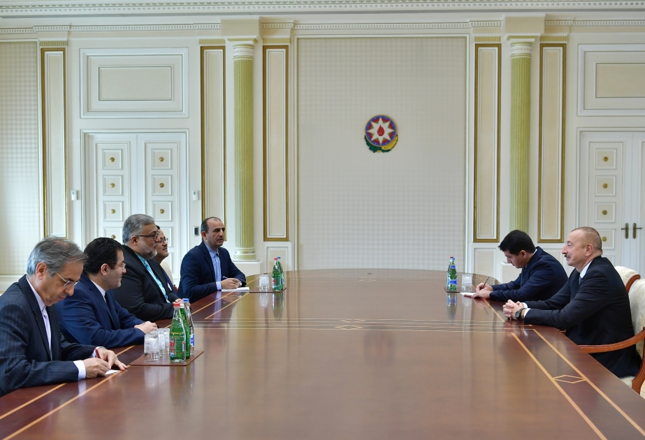 Staatspräsident Ilham Aliyev empfängt iranische Delegation VIDEO