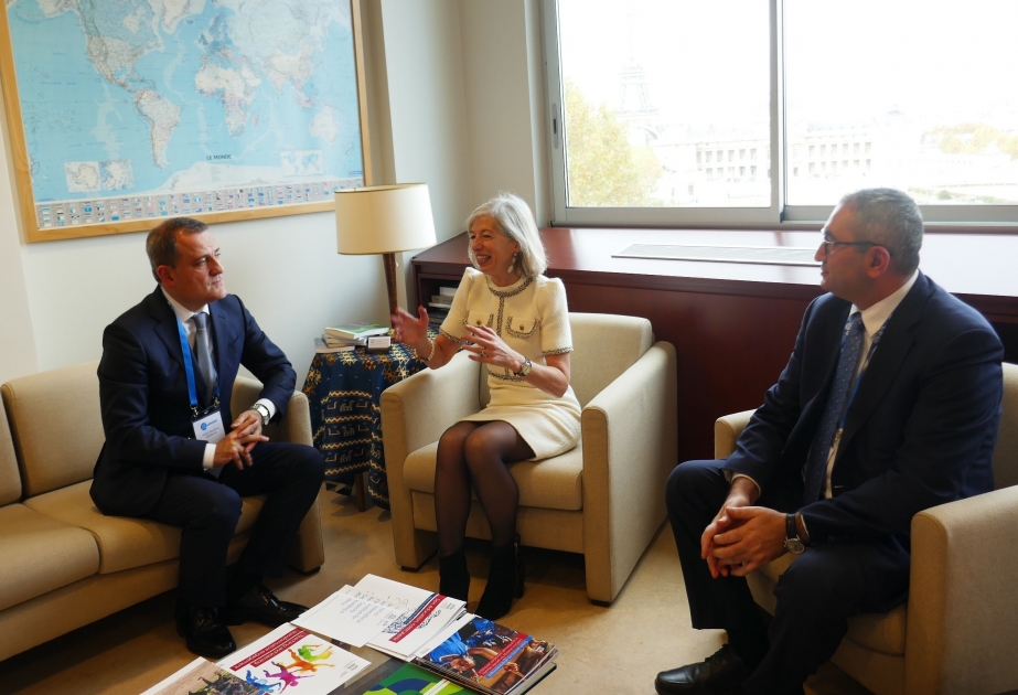 Paris : la coopération éducative UNESCO-Azerbaïdjan au menu des discussions