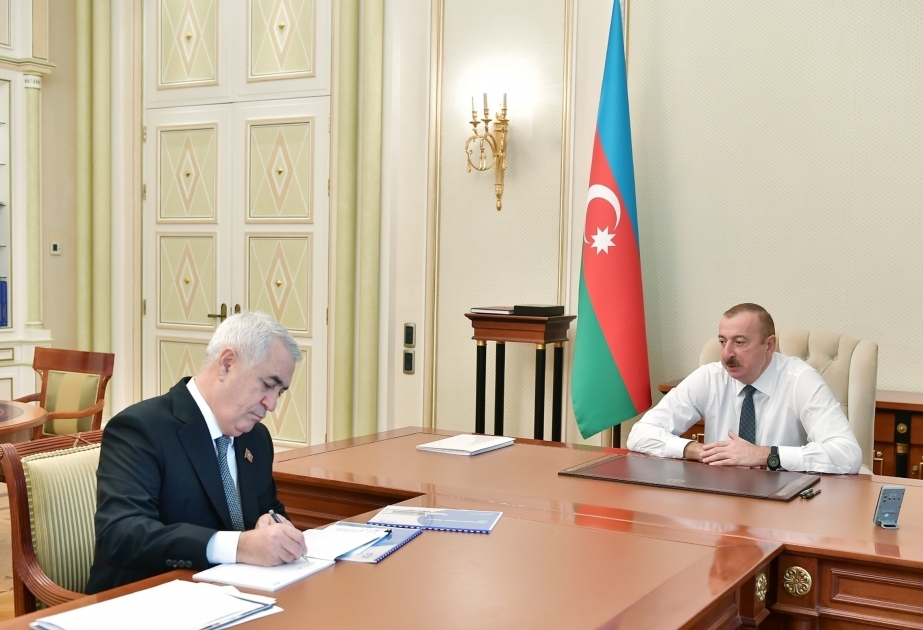Президент Ильхам Алиев принял председателя Закрытого акционерного общества «Азербайджанские железные дороги» ВИДЕО