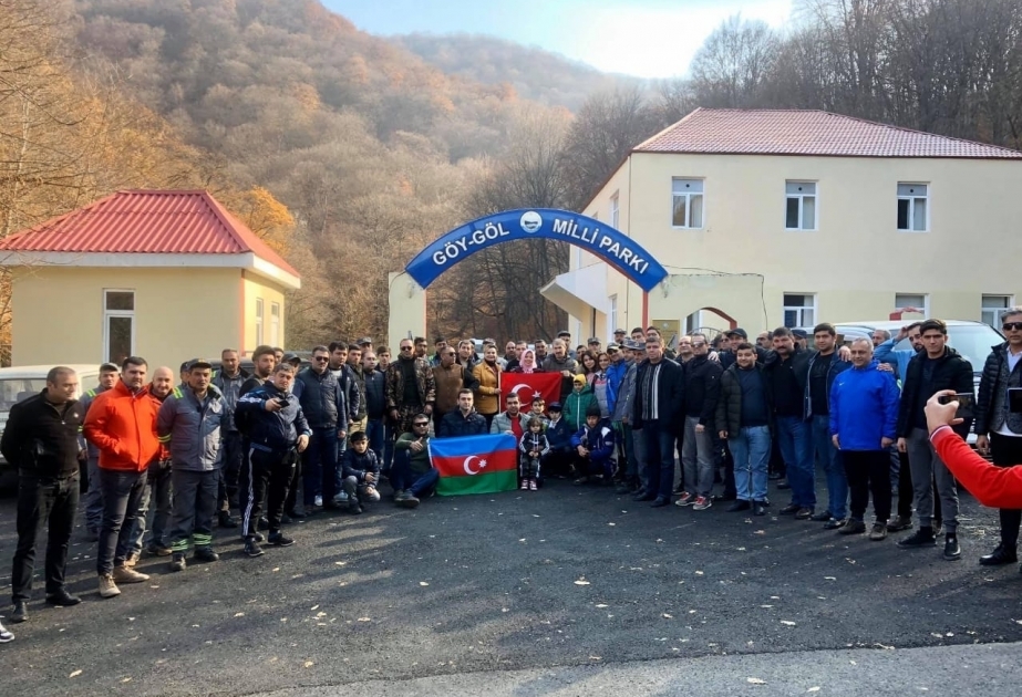В Гёйгёльском национальном парке под девизом «Разные туры, разные подходы» проведен экотур
