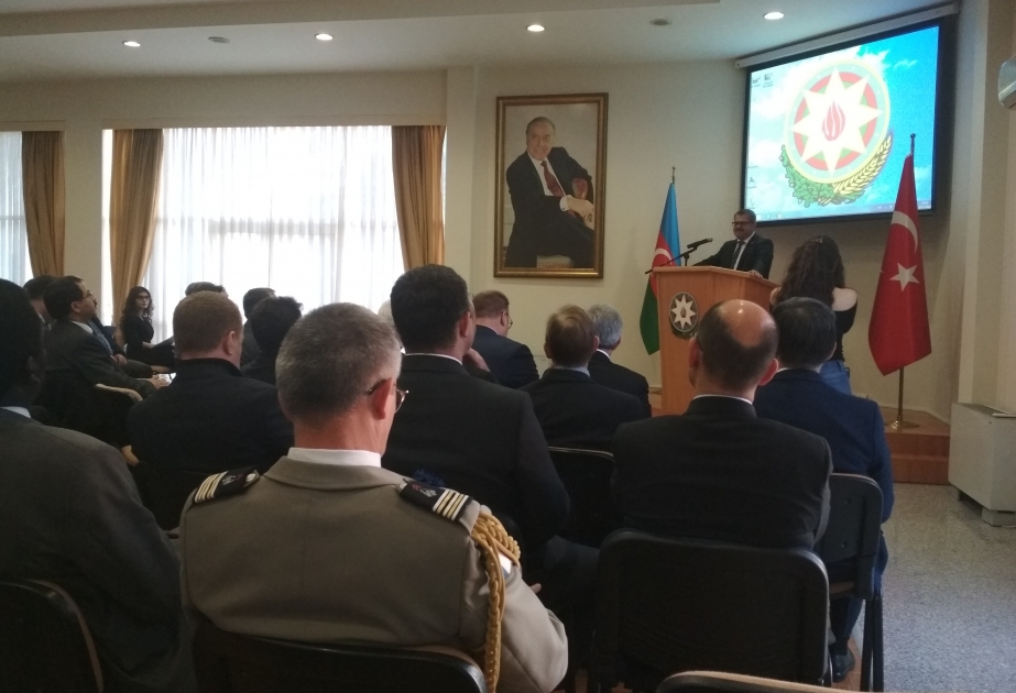 Ankarada "Məcburi köçkünlər problemi və Azərbaycan təcrübəsi" mövzusunda brifinq keçirilib YENİLƏNİB