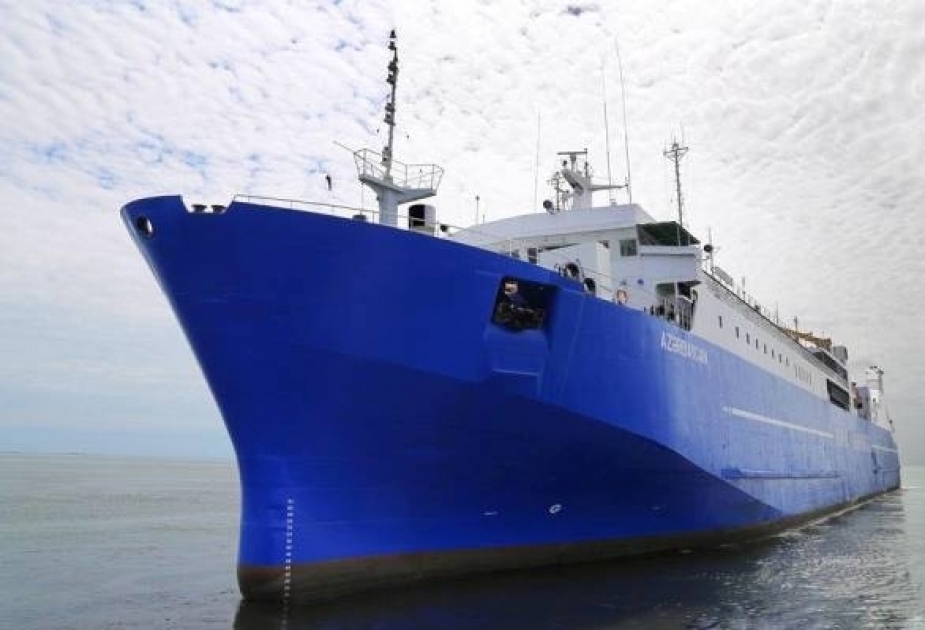 За январь-октябрь морским транспортом транспортировано грузов на 762 миллиона долларов