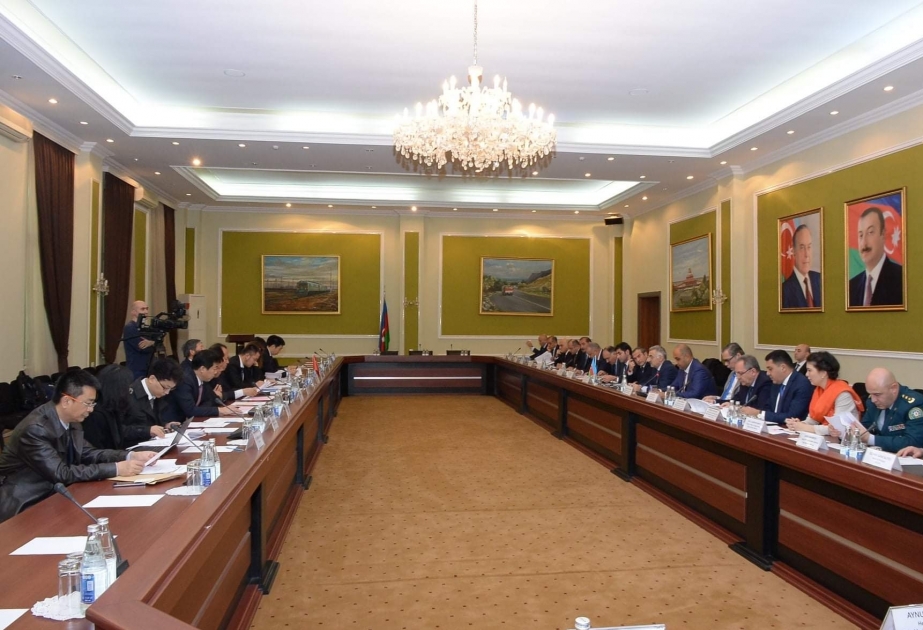 Se establecerá un grupo de trabajo para el transporte entre Azerbaiyán y China