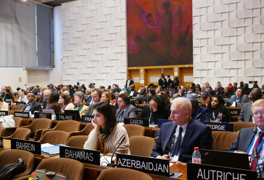 En la reunión de comisión de la UNESCO se discute el papel de Azerbaiyán en el programa de la “Gran Ruta de la Seda”