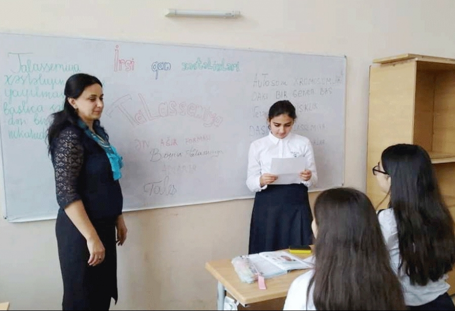 Məktəblilər talassemiya xəstəliyinin yaranma səbəbləri barədə məlumatlandırılıb