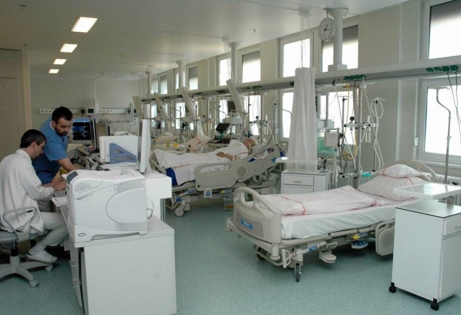 Правительство отвечает оппозиции: больницы в Венгрии не закрываются, а растут в количестве