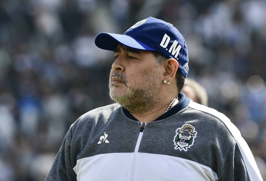 Maradona returns as coach of Argentina`s Gimnasia two days after leaving