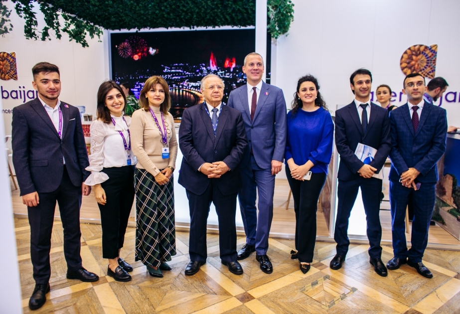 Potencial turístico de Azerbaiyán se promueve en Polonia