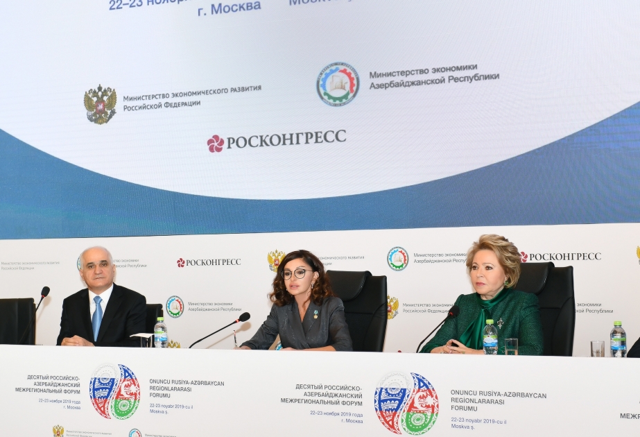 Birinci vitse-prezident Mehriban Əliyeva Moskvada X Azərbaycan-Rusiya Regionlararası Forumunda iştirak edib YENİLƏNİB VİDEO