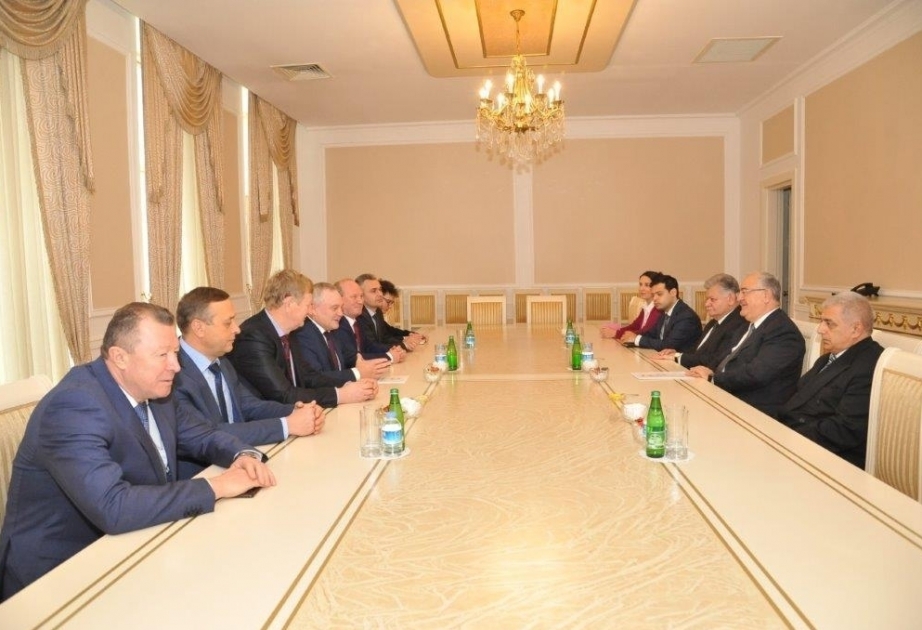 Une rencontre s’est tenue avec une délégation russe à la Cour suprême azerbaïdjanaise